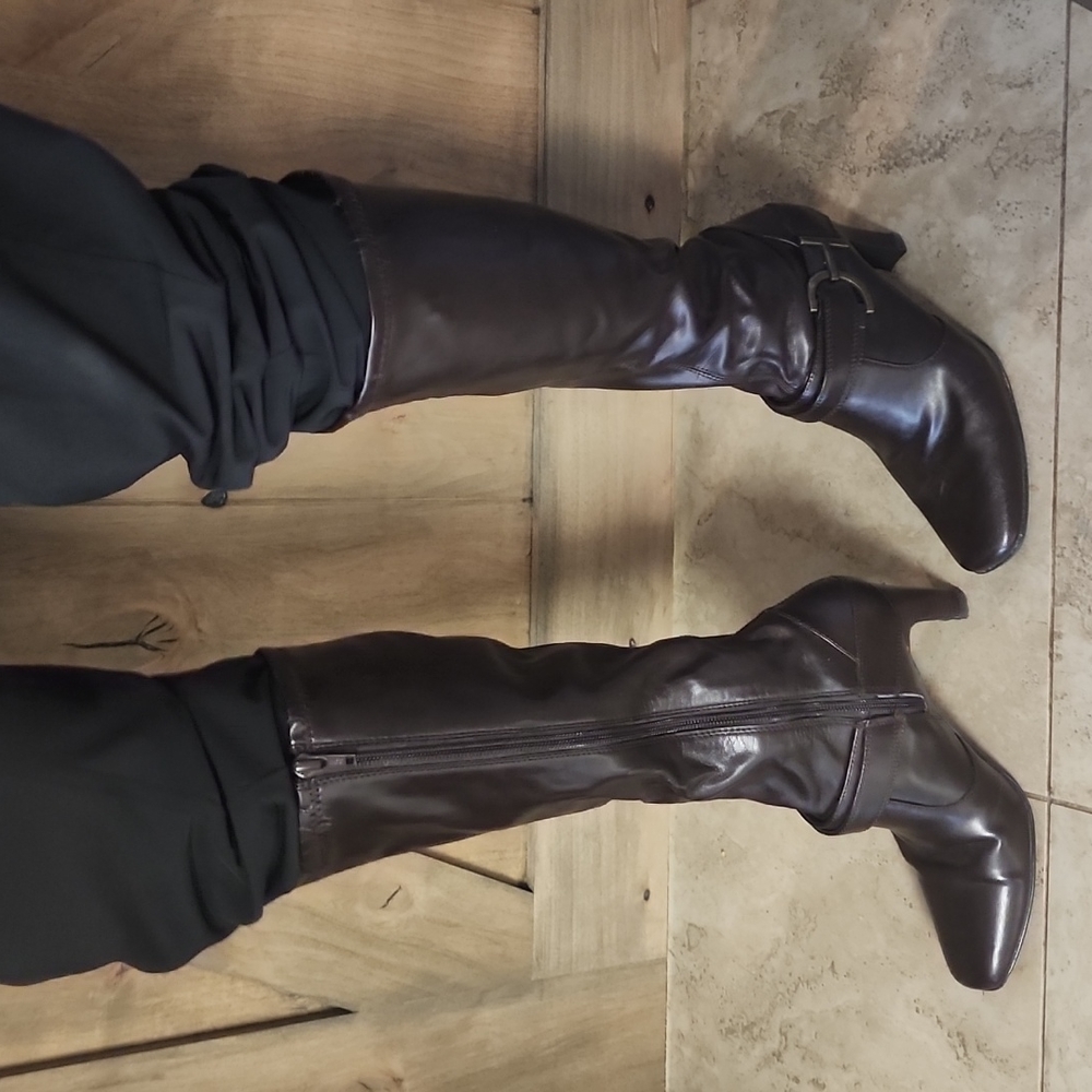 Womens boots Nickels, Size 6, dark brown